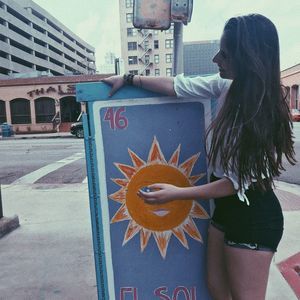 Meet your Posher, Vanessa